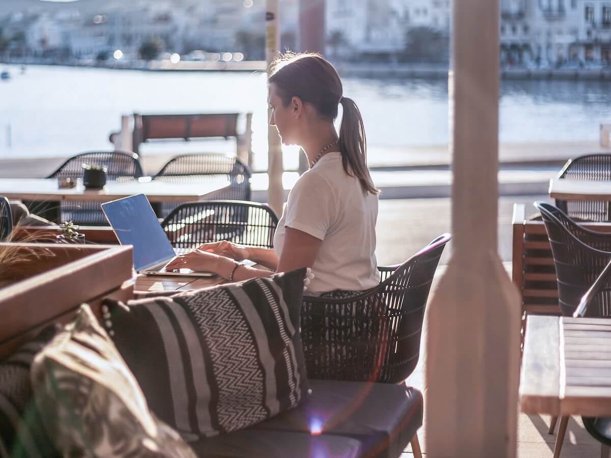 2026 Travel & Finance guide: Best Childfree Destinations for Early Retirement Planning
